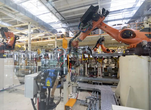 Mitsubishi кіріктірілген жасанды интеллект құралдарымен MX сериялы PLC-ді таныстырады